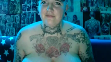 Tatooshieldmaid 17-09-2021 Topless 